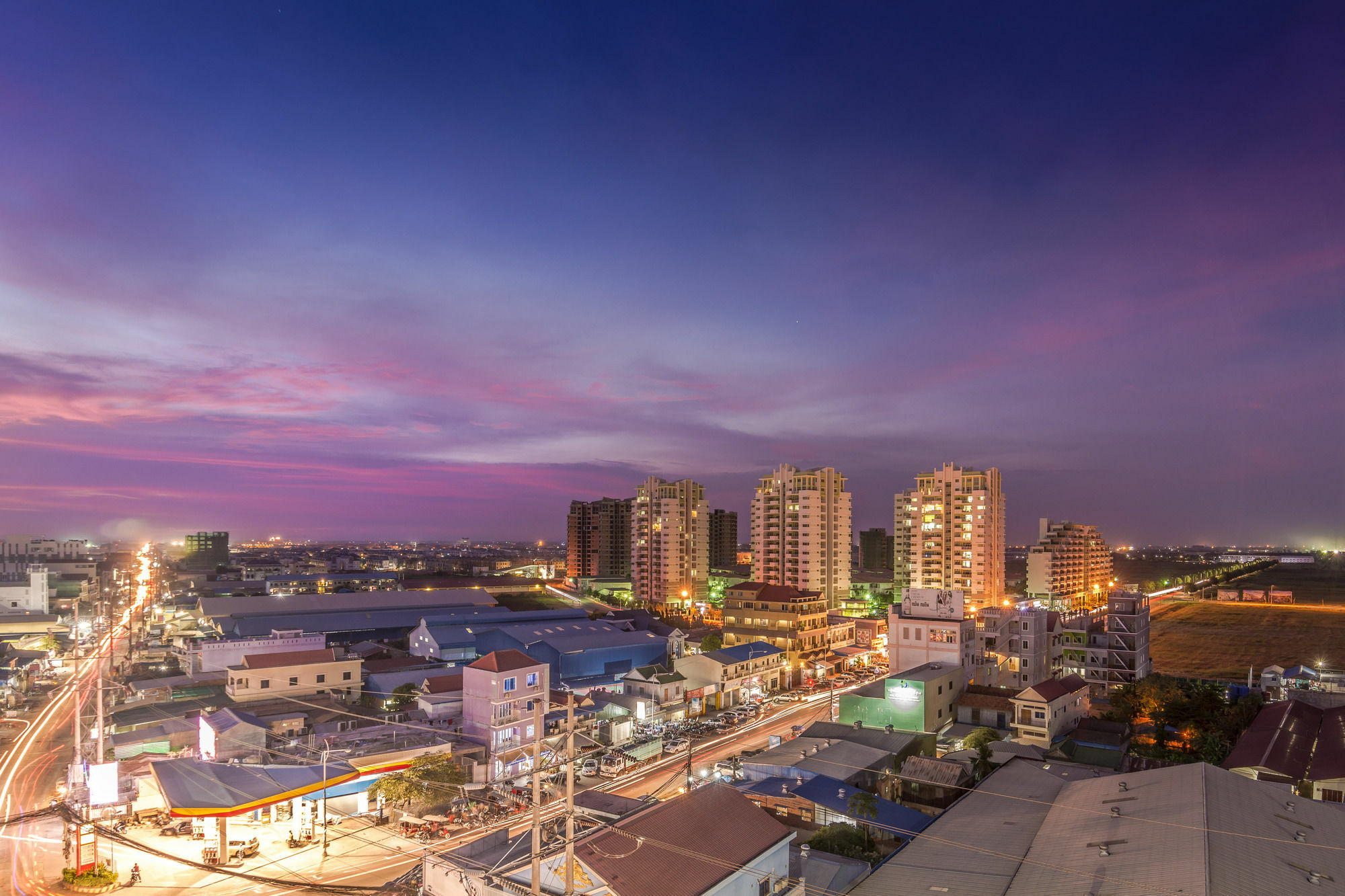 Raksmey Suo Hotel Phnom Penh Esterno foto