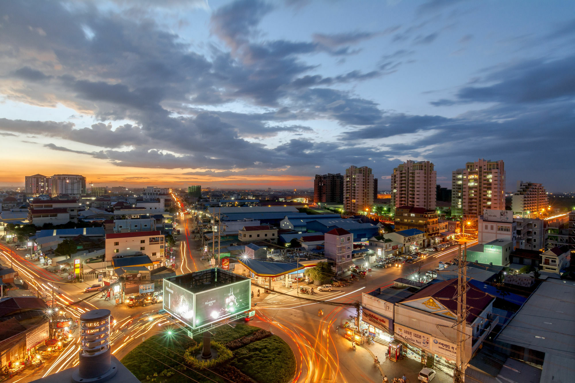 Raksmey Suo Hotel Phnom Penh Esterno foto
