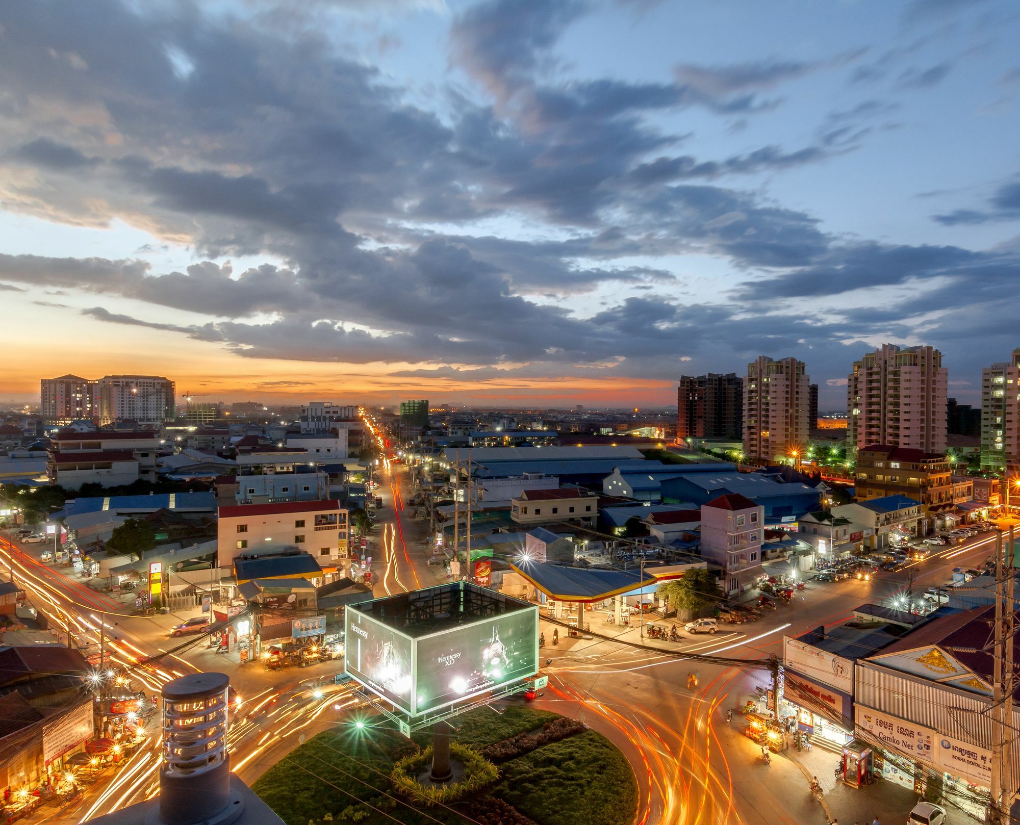 Raksmey Suo Hotel Phnom Penh Esterno foto